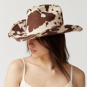 EUC Wyeth cow print wool cowgirl hat